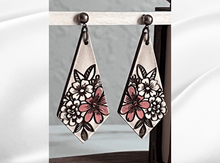 Load image into Gallery viewer, Earring Design Floral Design 134
