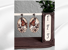Load image into Gallery viewer, Earring Design Butterfly 1
